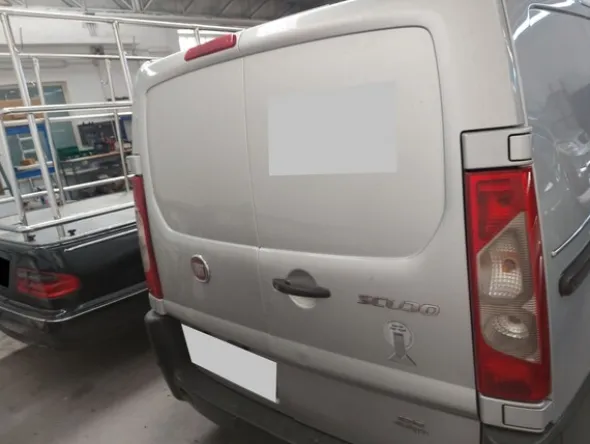 5#8088 Autofunebre furgonato Fiat