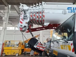 3#9250 Autogru Liebherr LM 1080