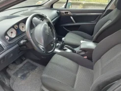 1#8136 Automobile Peugeot 407 SW