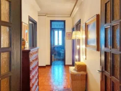 #21379 Autosalone con officine e appartamenti