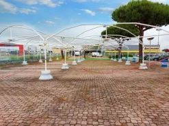 #21379 Autosalone con officine e appartamenti