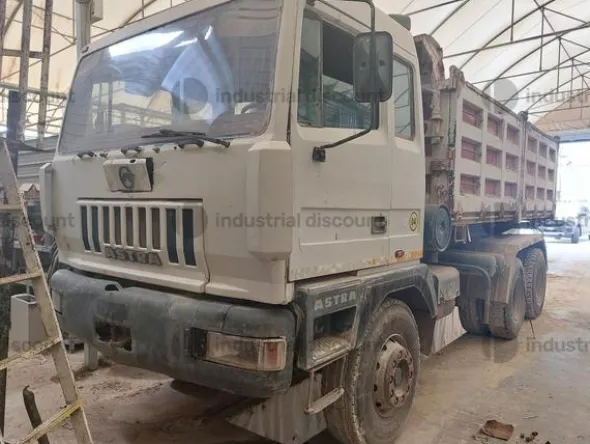 1#9681 Autoveicolo Astra e macchine operatrici Astra e Fiat Iveco