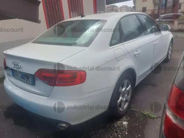 1#10145 Autovettura Audi