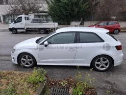 18#10047 Autovettura Audi A3