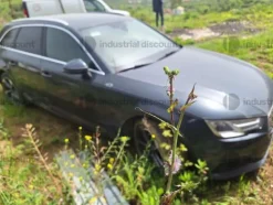 1#9074 Autovettura Audi A4 Avant