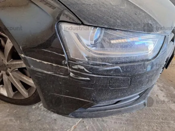 1#9017 Autovettura Audi A4 Avant