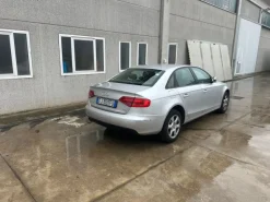 Autovettura Audi A4 – targa EJ826FB