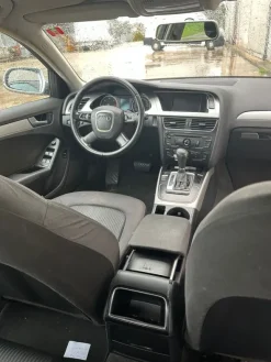 Autovettura Audi A4 – targa EJ826FB