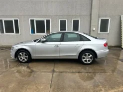 Autovettura Audi A4 – targa EJ826FB