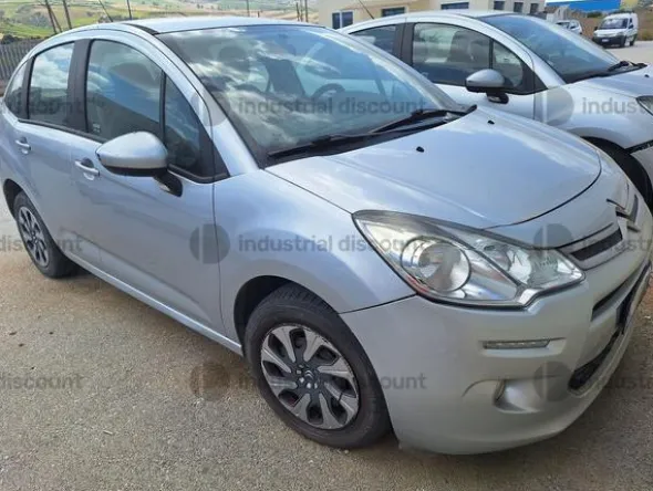 2#9410 Autovettura Citroen C3