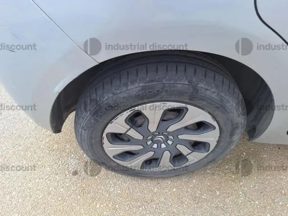 2#9410 Autovettura Citroen C3