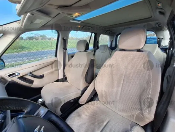 3#9452 Autovettura Citroen C4 Picasso