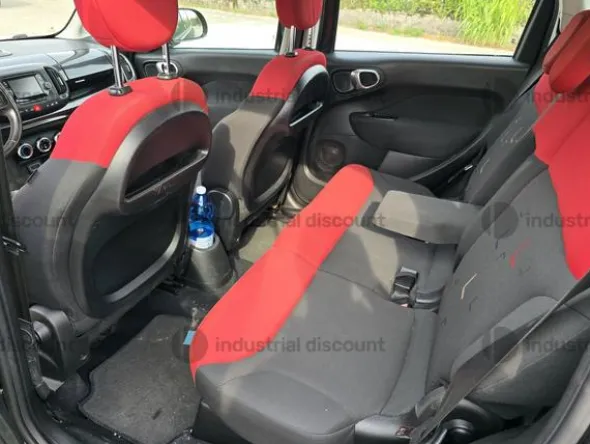 2#10292 Autovettura Fiat 500L