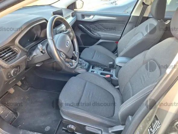15#8738 Autovettura Ford Focus Active