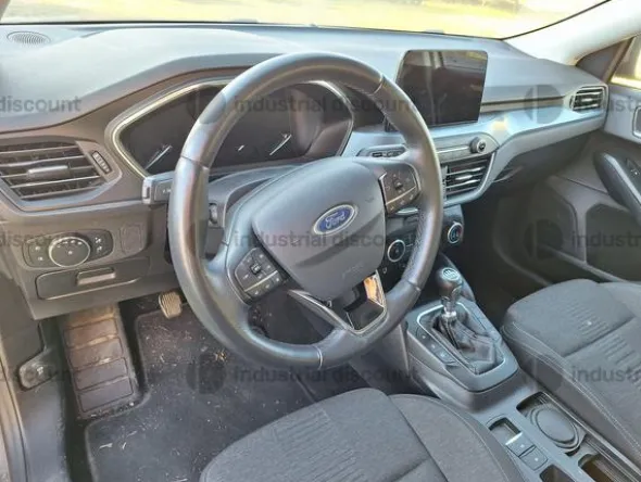15#8738 Autovettura Ford Focus Active