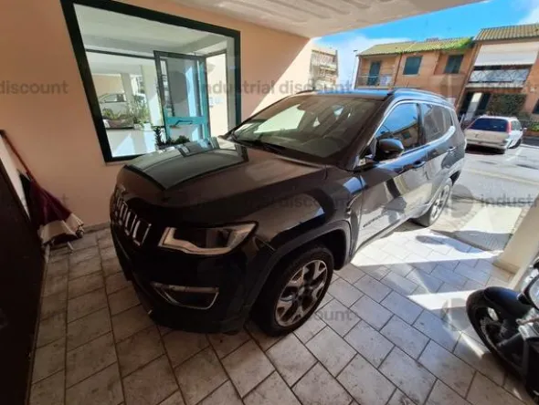 1#9143 Autovettura Jeep Compass