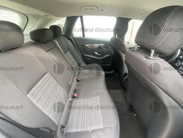 3#9748 Autovettura Mercedes