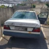 6#9498 Autovettura Mercedes 200e