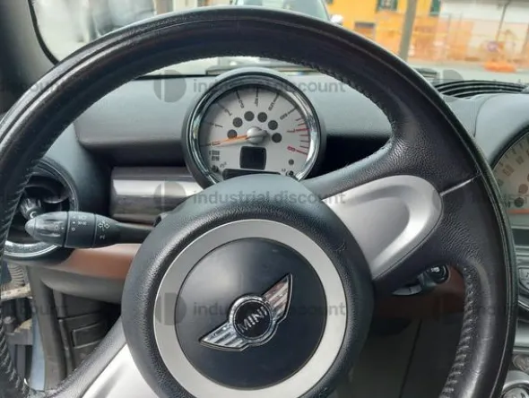 2#9068 Autovettura Mini Cooper cabrio