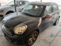 2#9548 Autovettura Mini Cooper Countryman
