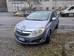 36#10047 Autovettura Opel