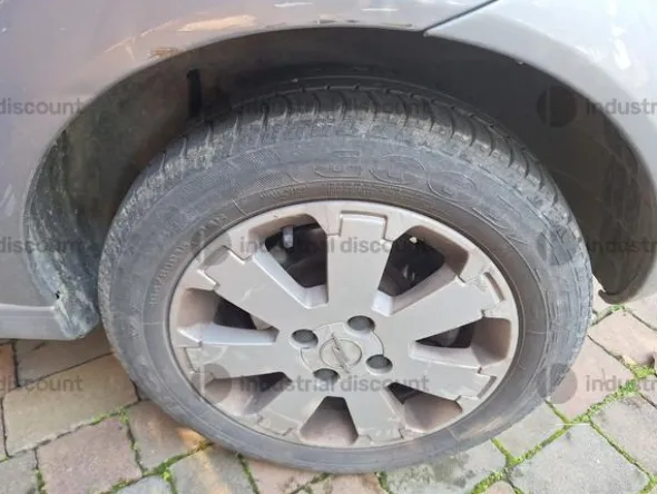 1#9704 Autovettura Opel Meriva