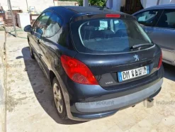 2#10205 Autovettura Peugeot 206