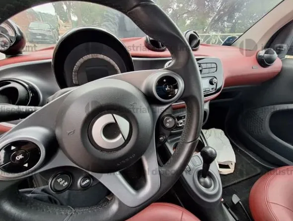 1#9653 Autovettura Smart Fortwo Cabriolet