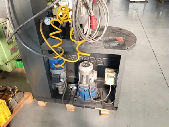 24#7737 Avvolgi pallets Robopac R 1205