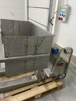 Backsaver Industrial Lifter