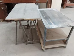 6#8426 Banchi da lavoro con accessori e ricambi per mobili