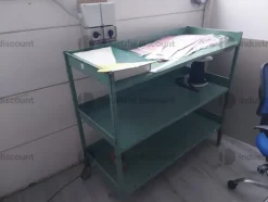15#8883 Banchi da lavoro e carrelli