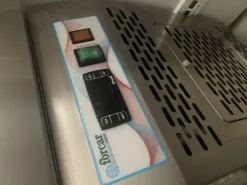 Banco da lavoro refrigerato