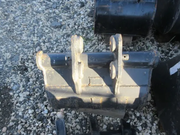 19#7085 Benne Cangini e Truck Systems