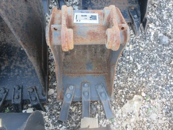 19#7085 Benne Cangini e Truck Systems