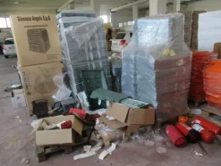 2000#3561 Bidoni e materiali di consumo