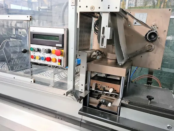 BLISTERATRICE AUTOMATICA – PARTENA CAM – MOD. M90