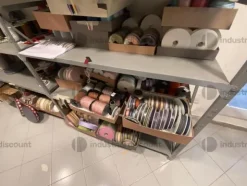 10#9748 Bobine, matasse di filo e abbigliamento intimo