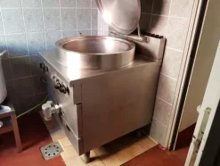 35#46310 Bollitore Zanussi con cappa