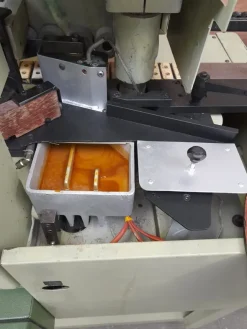 Bordatrice SCM modello BASIC 1 usata