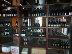 2#9507 Bottiglie di vino