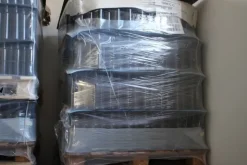 4#5816 Bottiglie e taniche per packaging