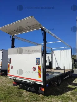 17#9387 Camion centinato IVECO Eurocargo 75e18sponda indraulica posteriore