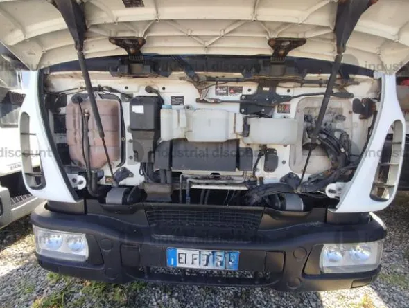 17#9387 Camion centinato IVECO Eurocargo 75e18sponda indraulica posteriore