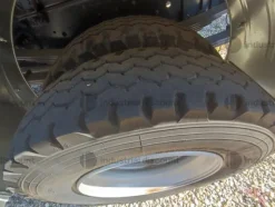 9#9387 Camion IVECO Eurocargo 120e18 ribaltabile trilaterale