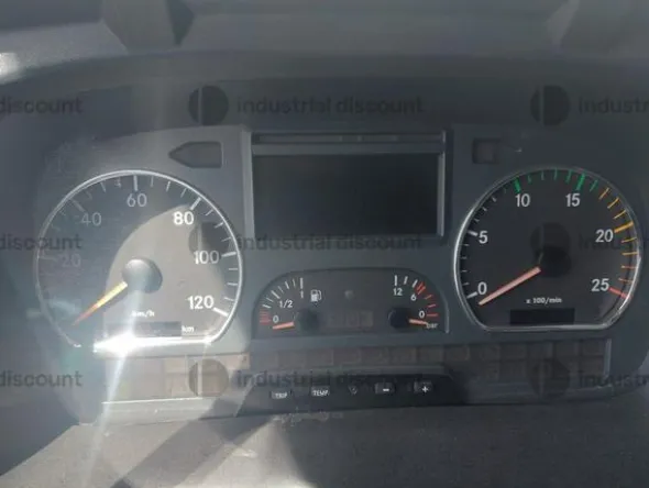 2#9656 Camion Mercedes Axor 2543