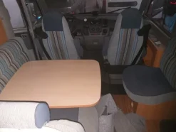 19#5884 Camper Burstner