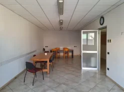 #2638717 Capannone con uffici e corte