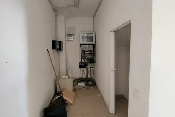 #14888 Capannone con uffici e sala lavorazione