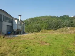 #11193 Capannone con uffici, oltre a cava e terreni agricoli